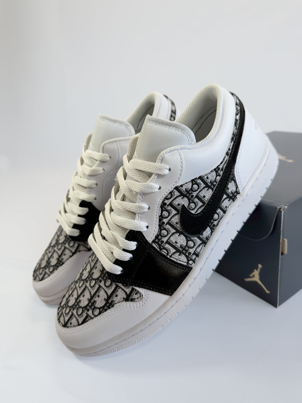 D SMOKE WOMENS